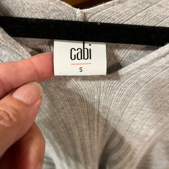 CAbi Gray V-Neck Top - Picture 12 of 12